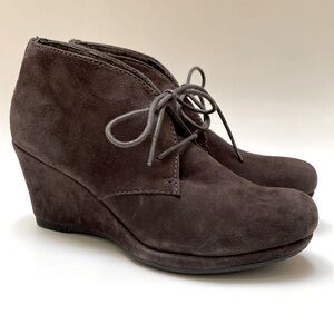 Clarks Camryn Brontë Suede Bootie